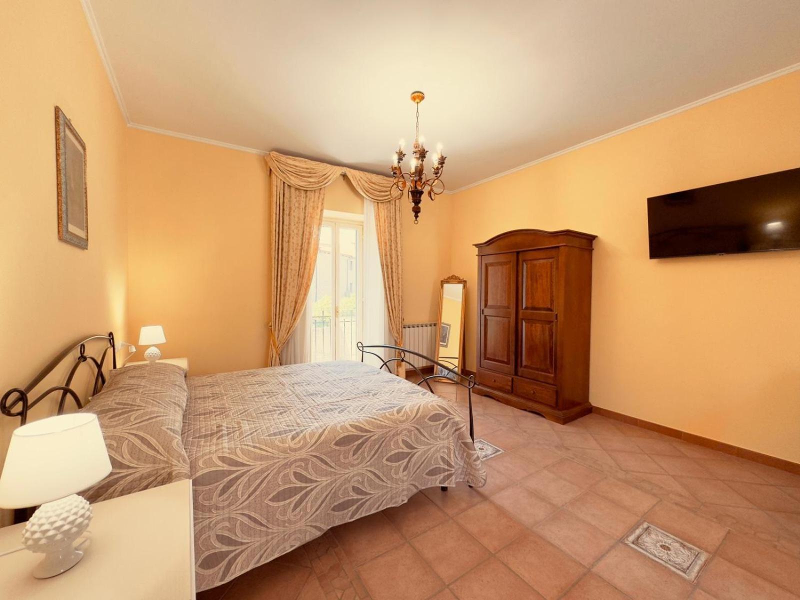 Casa Pepe - Fondi Vertice Rooms 외부 사진
