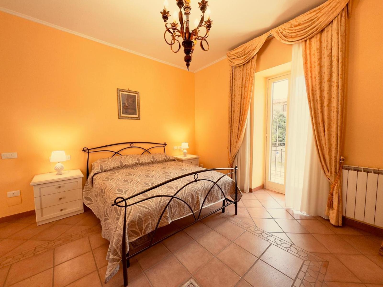 Casa Pepe - Fondi Vertice Rooms 외부 사진
