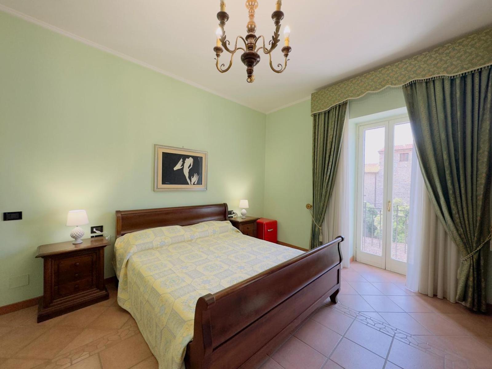 Casa Pepe - Fondi Vertice Rooms 외부 사진